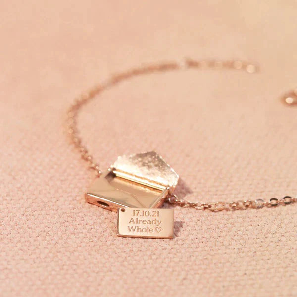 PERSONALIZED LOVE LETTER NECKLACE